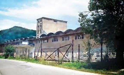 silos-ozloglaseni logor.jpg